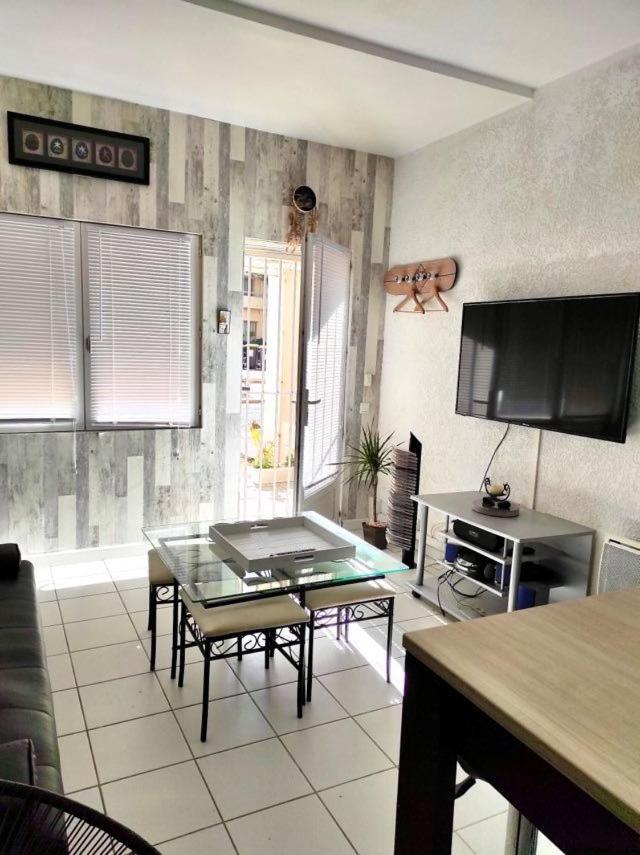 Appartement T2 Au Port De Canet-En-Roussillon - Proche De La Plage Et De L'Aquarium Oniria 외부 사진